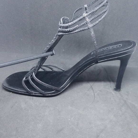 Shoes - Picture 2 of 4